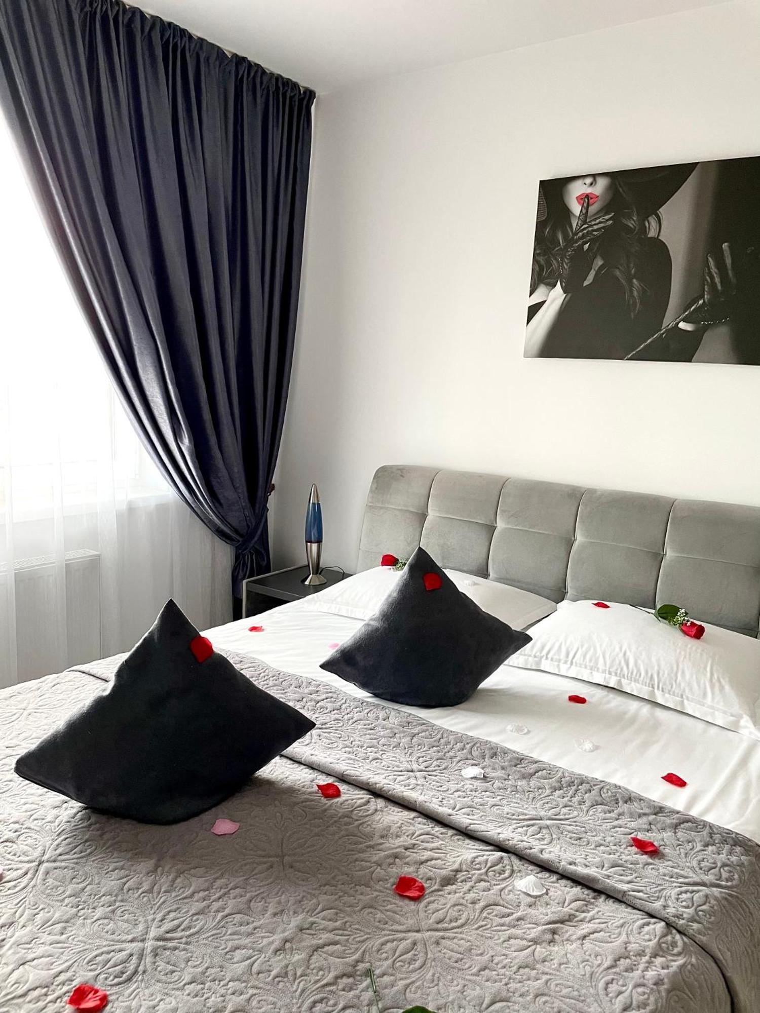 Apartamente Lux Sya Residence Braşov Exterior foto
